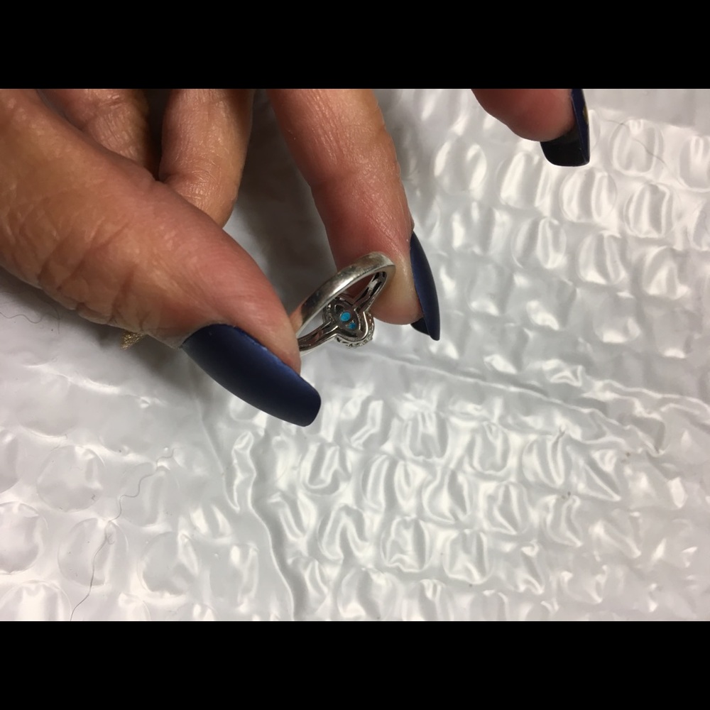 Ring - Picture 4 of 5